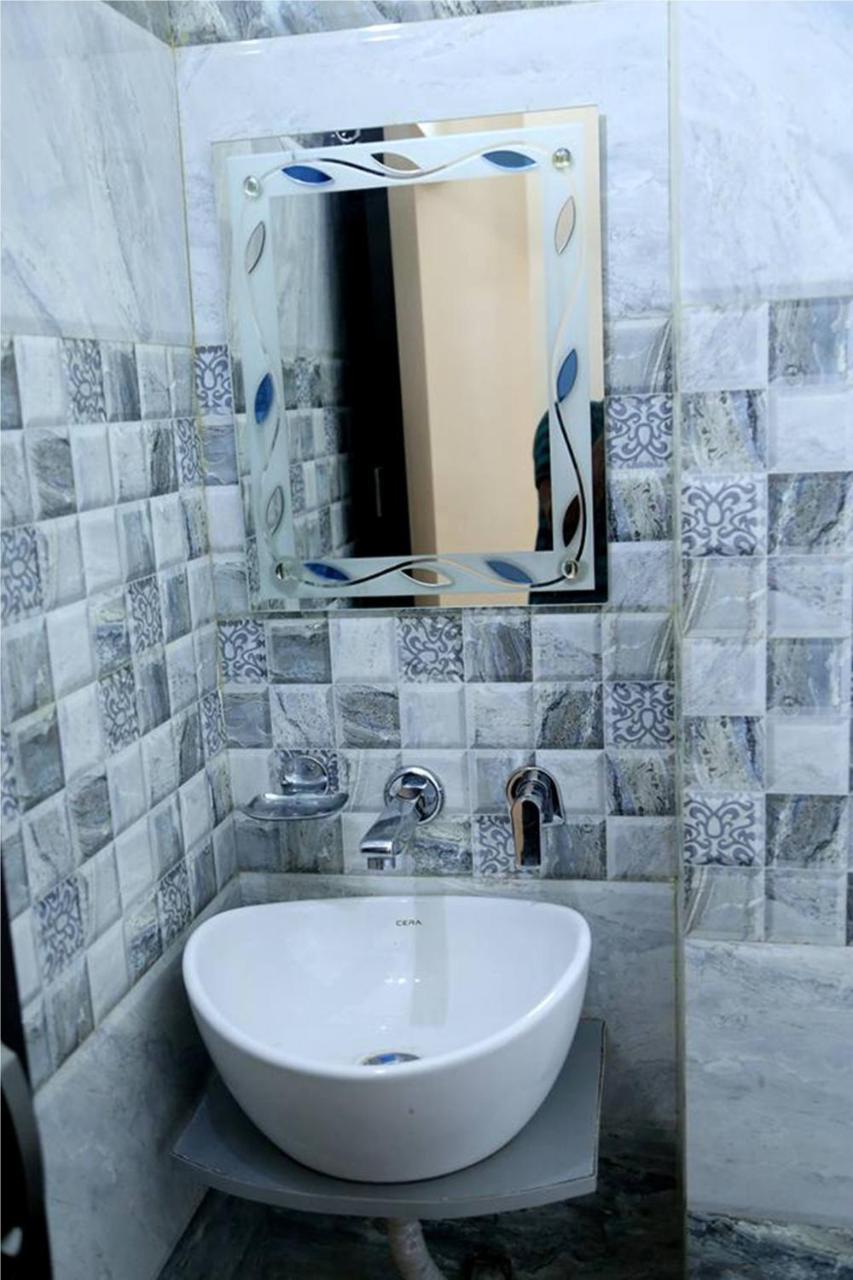 Hotel Chohan Residency Amritsar Bagian luar foto